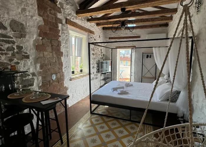 Loving My Rooms 3 - Incantevole Monolocale Nel Centro Storico